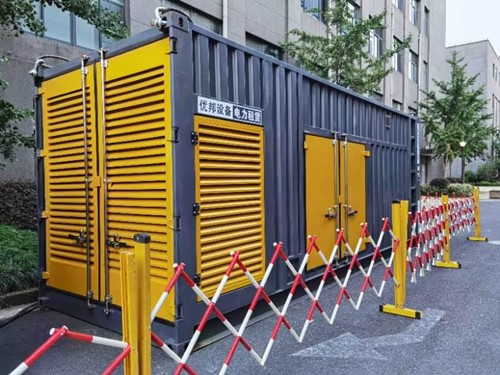 独山如何使用转速表检查发动机的转速？