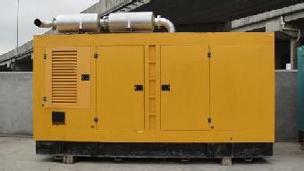 独山柴油发电机组北方使用是否需要加装加热装置？