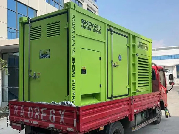 独山更换水冷式机油散热器的密封件时，如何选择合适的密封胶？